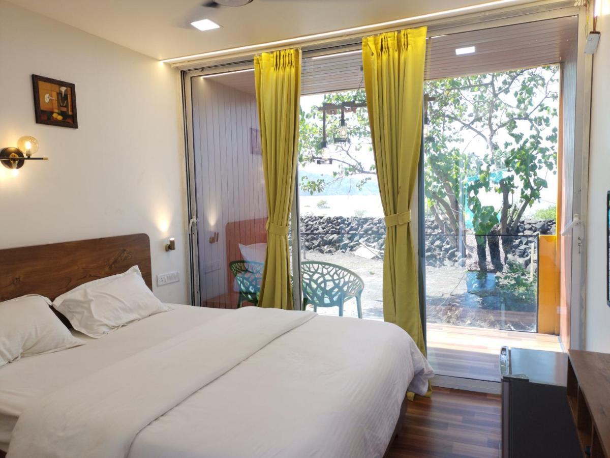 The Koasta Sea View Resort Korlai Exterior photo